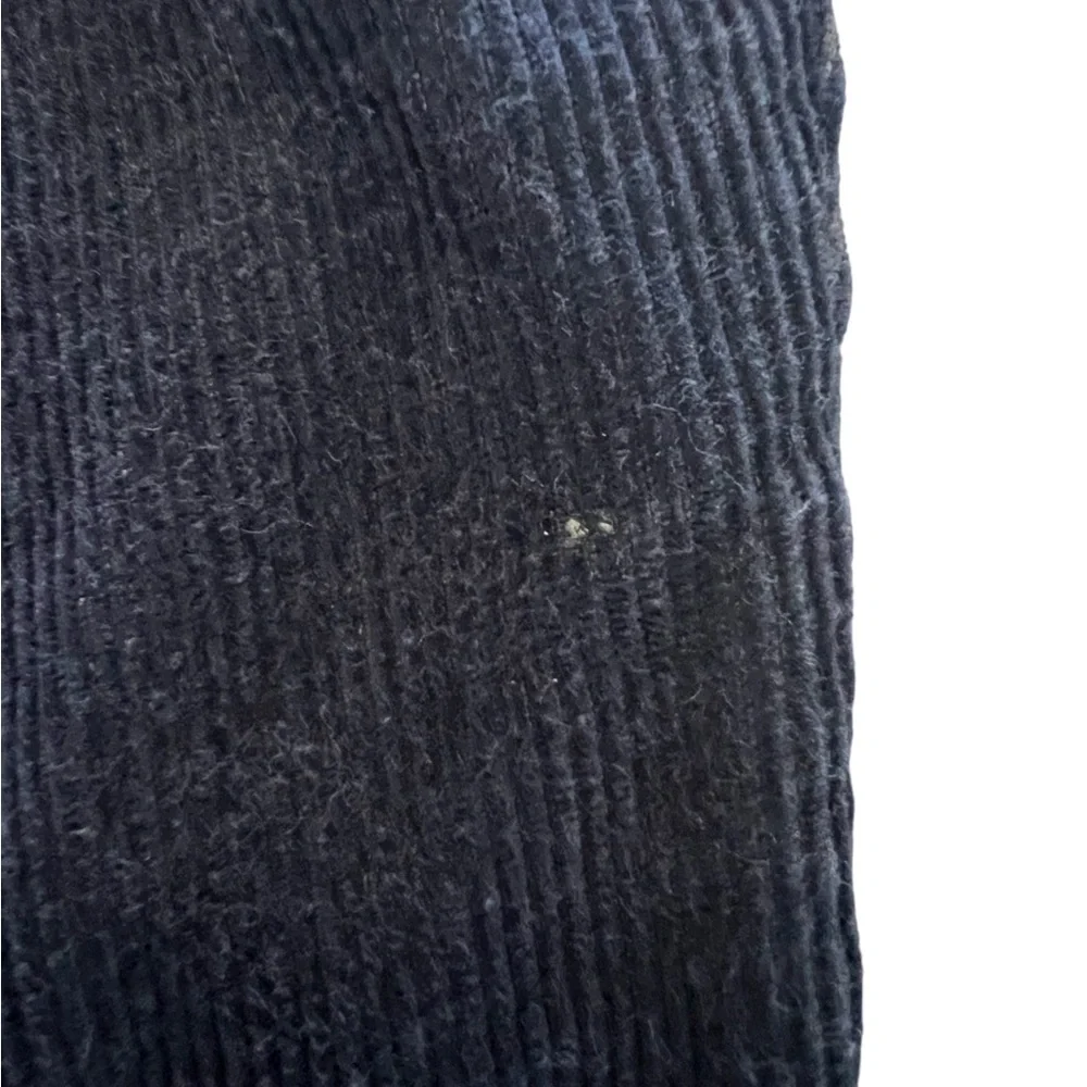 Vintage 70’s Levi’s 646 Navy Blue Corduroy Mid-Rise Semi Flare Jeans - Picture 4 of 10